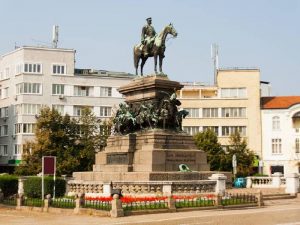 Памятник царю освободителю в Болгарии